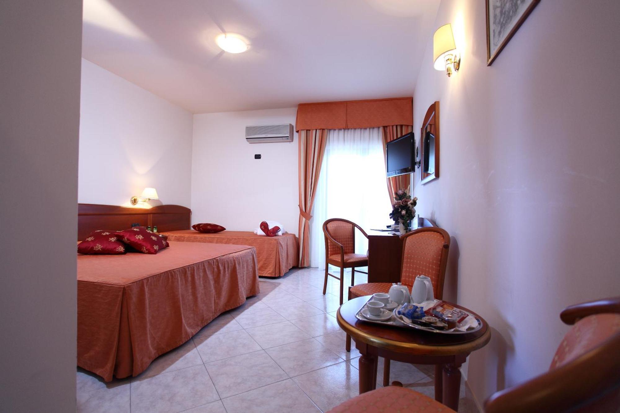 Hotel Za Maria Santo Stefano di Camastra Kamer foto