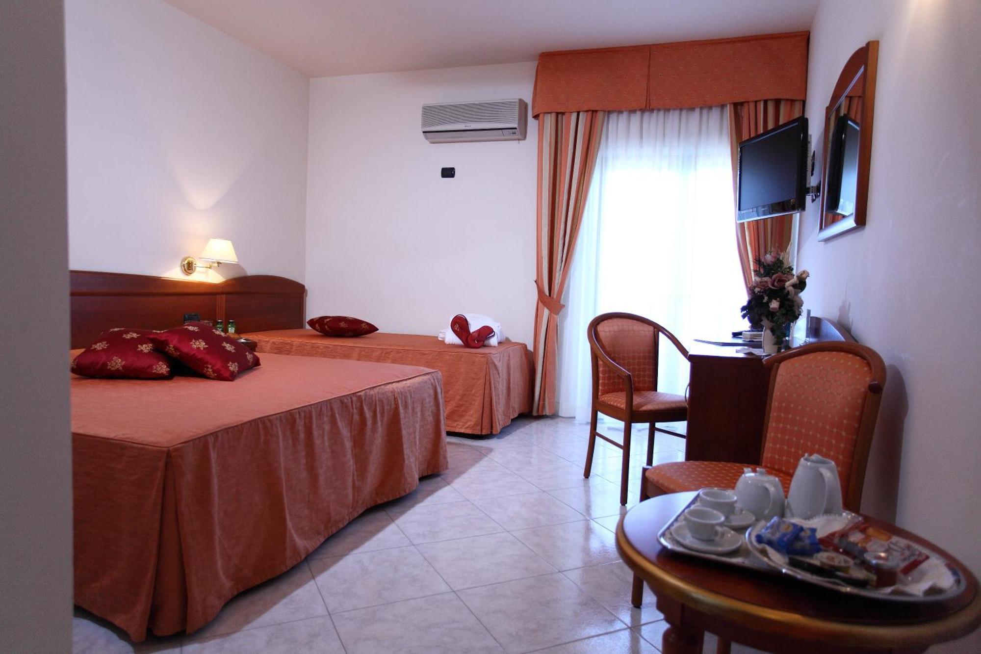 Hotel Za Maria Santo Stefano di Camastra Kamer foto