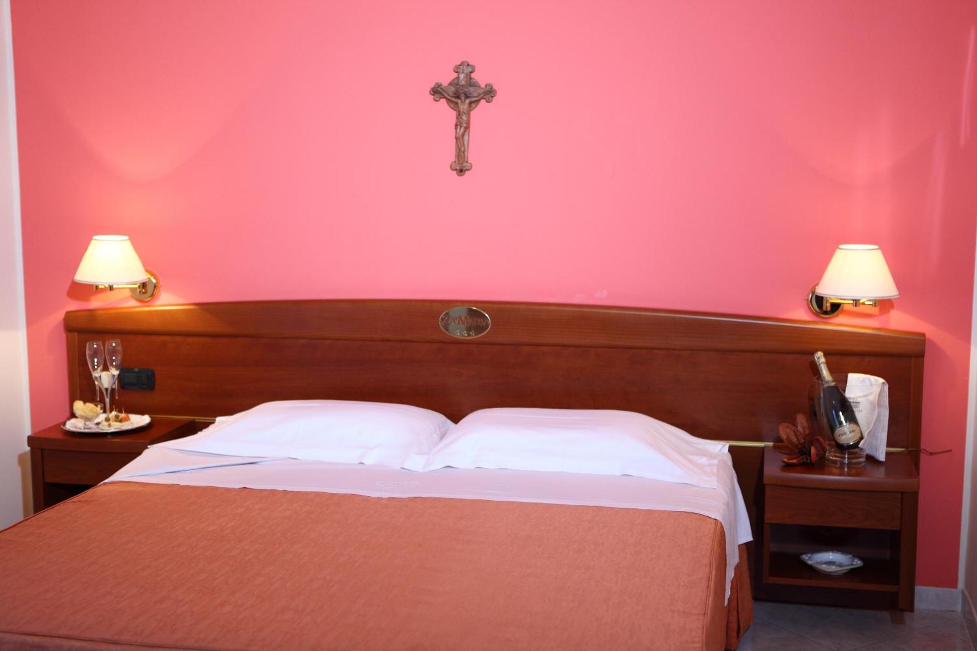 Hotel Za Maria Santo Stefano di Camastra Kamer foto