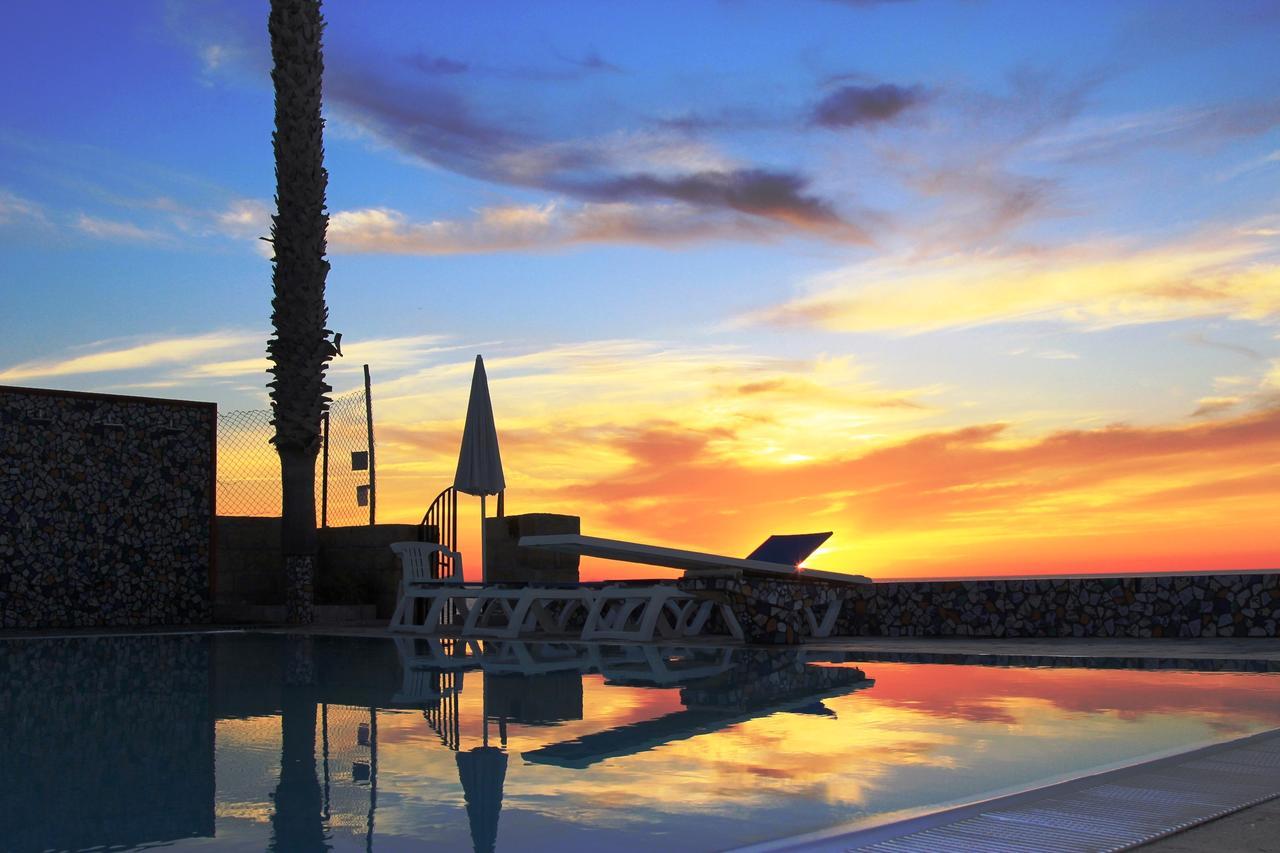 Hotel Za Maria Santo Stefano di Camastra Buitenkant foto
