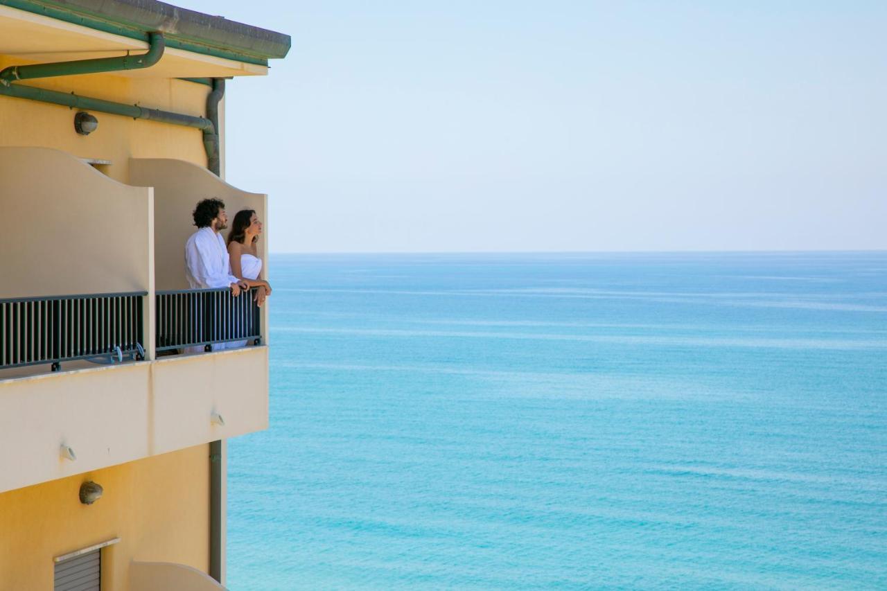 Hotel Za Maria Santo Stefano di Camastra Buitenkant foto