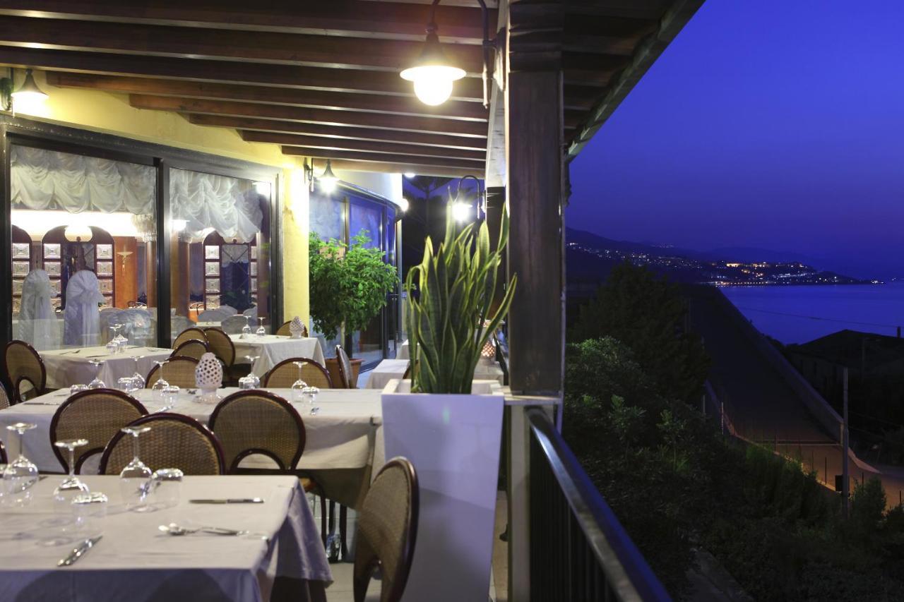 Hotel Za Maria Santo Stefano di Camastra Buitenkant foto